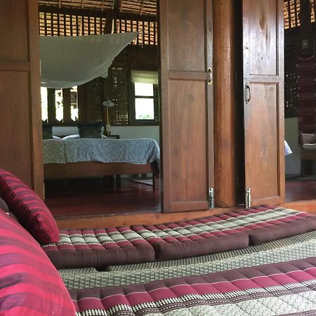 Sang Tong Huts Hotel Mae Hong Son Exterior photo
