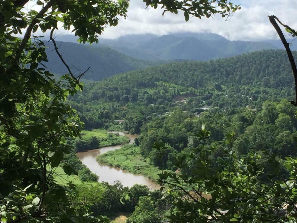 Sang Tong Huts Hotel Mae Hong Son Exterior photo